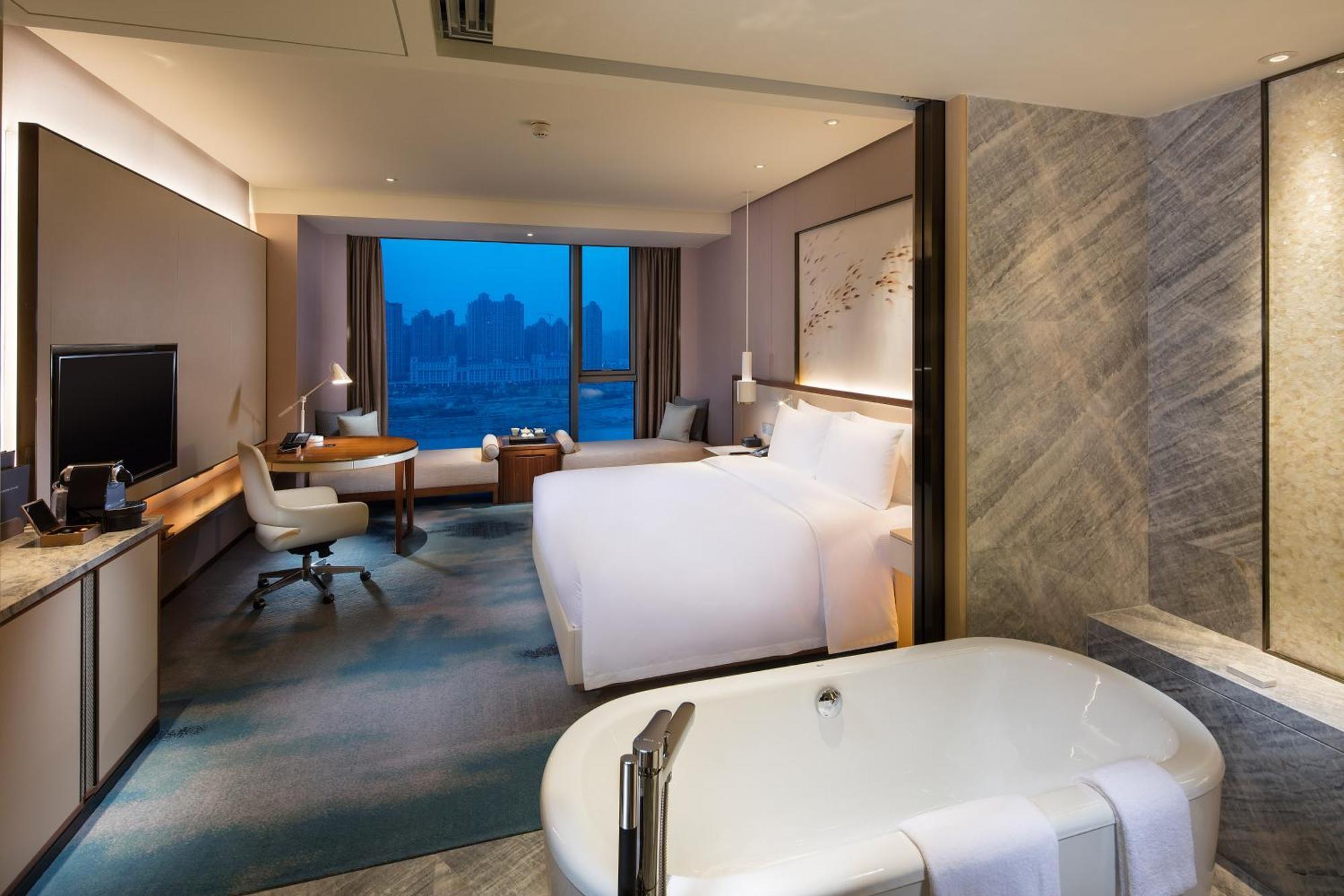 Hilton Quanzhou Riverside Bagian luar foto